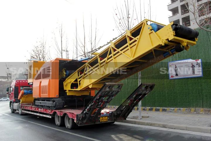 顛覆傳統(tǒng)裝車方式，山美履帶式取料機(jī)助您實(shí)現(xiàn)降本增效、節(jié)能減排！
